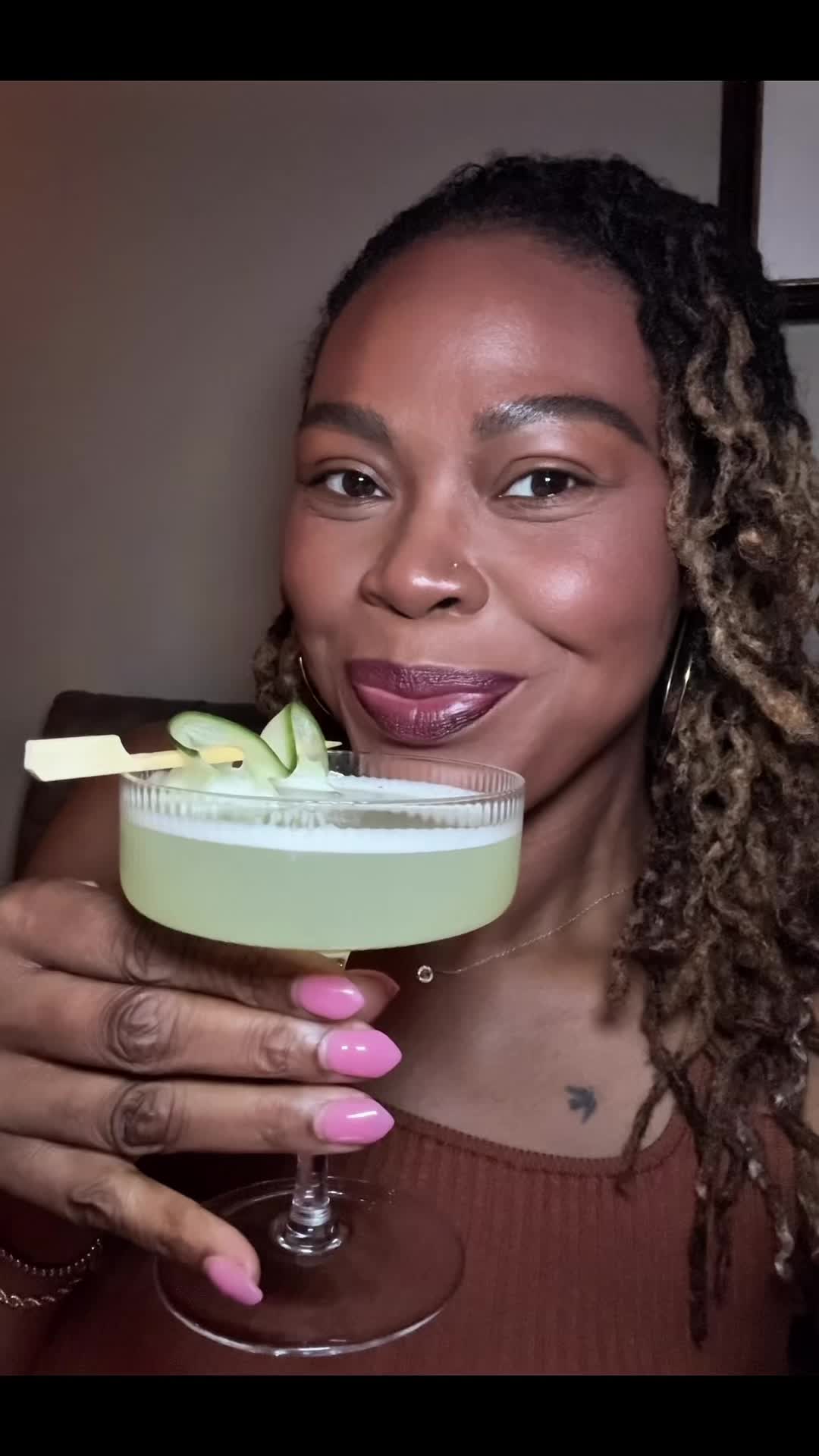 @ALIE | 6’4 Stylish Foodie
