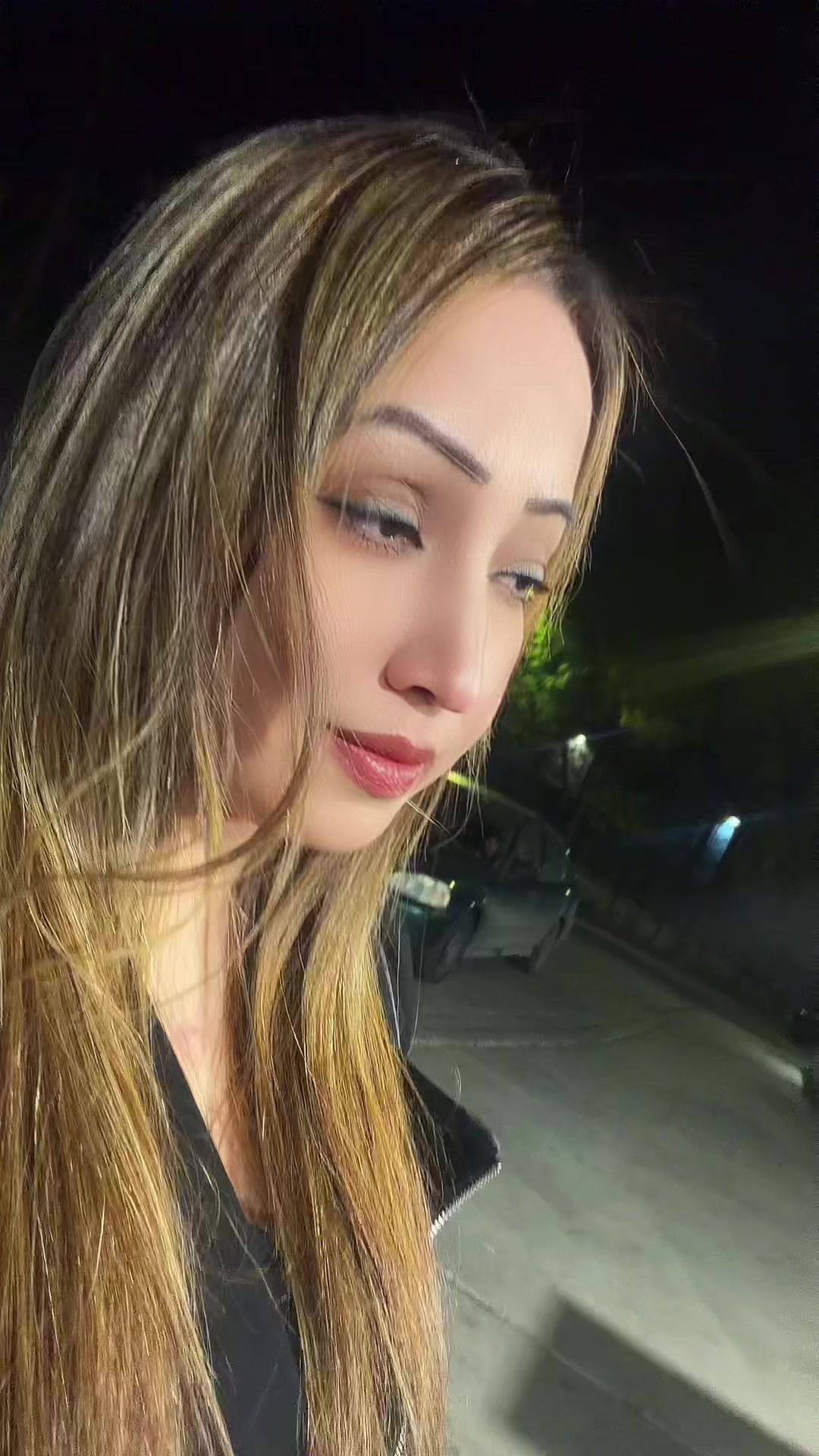 @naz__nikpai
