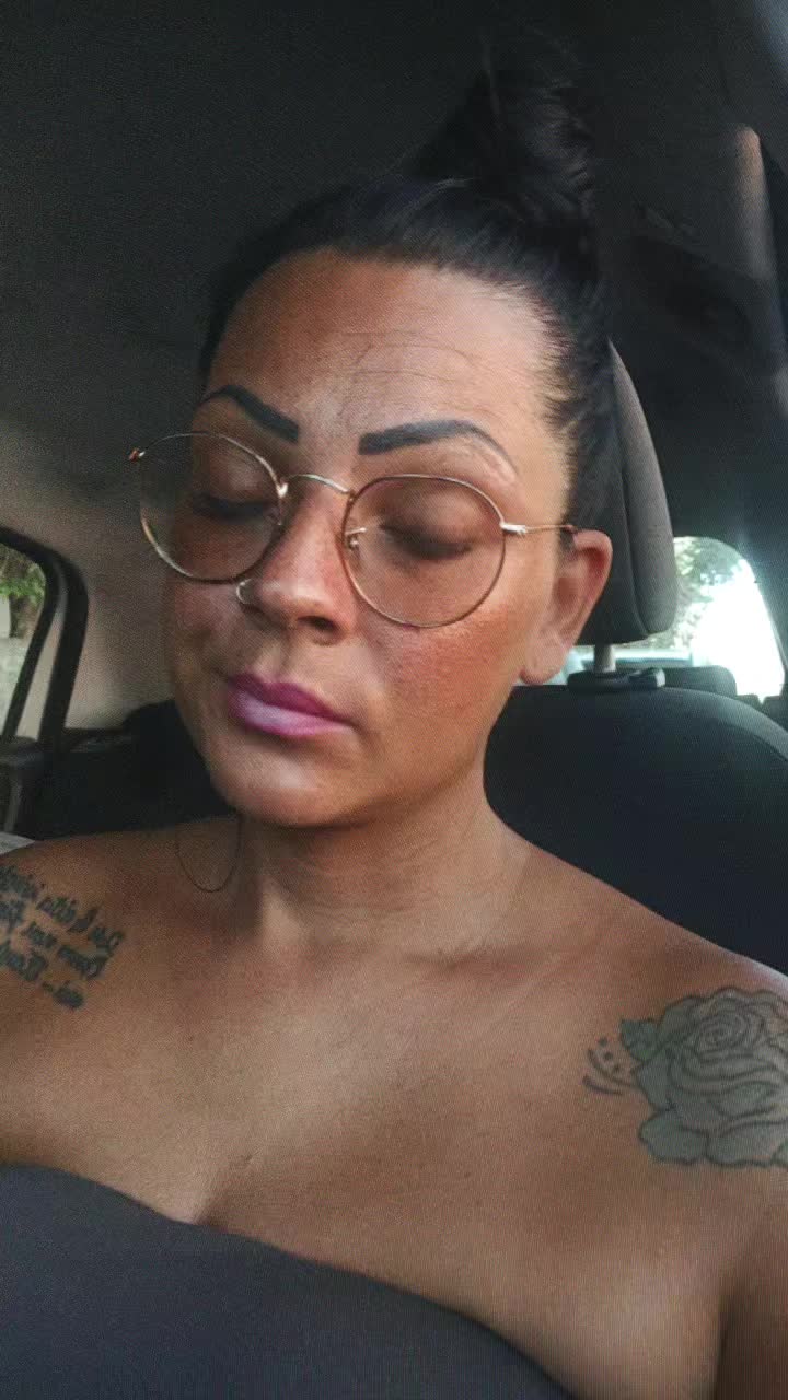 @angelaferruggia 😘