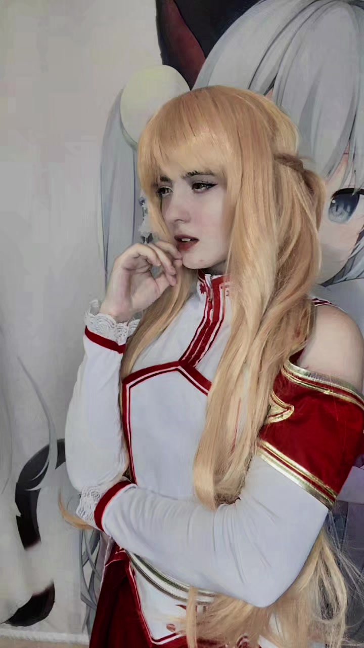 @Юля