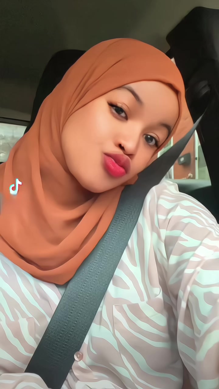 @Salma🩷🦚