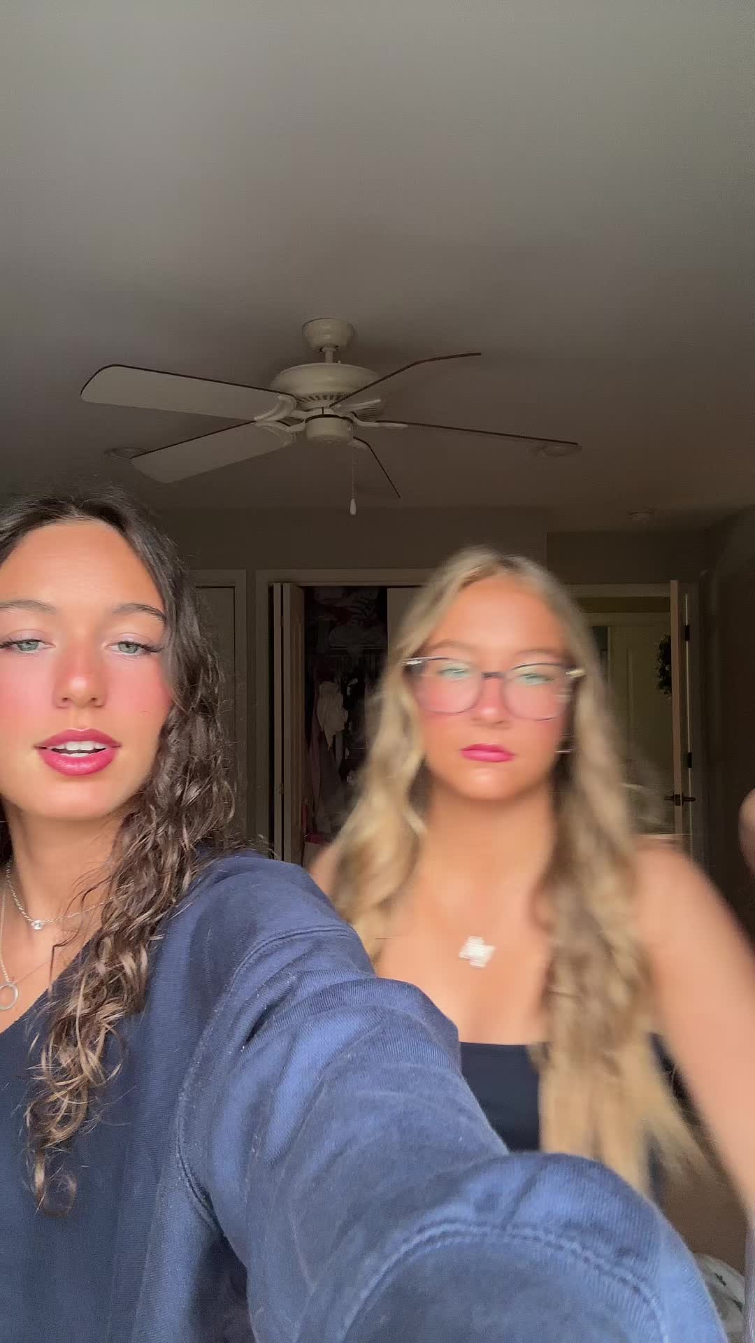 @🥂va