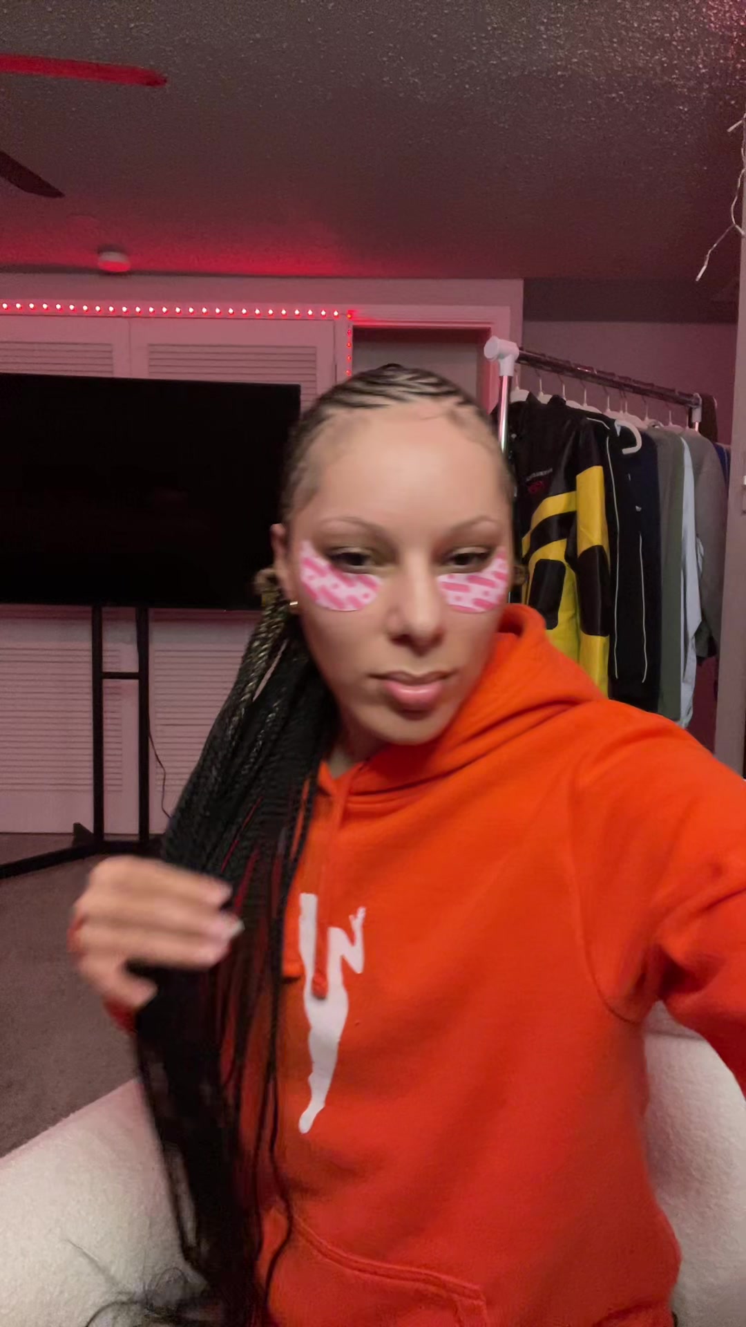 @𑣲𝐿ishaLongLegzzz ̤̮🎗️