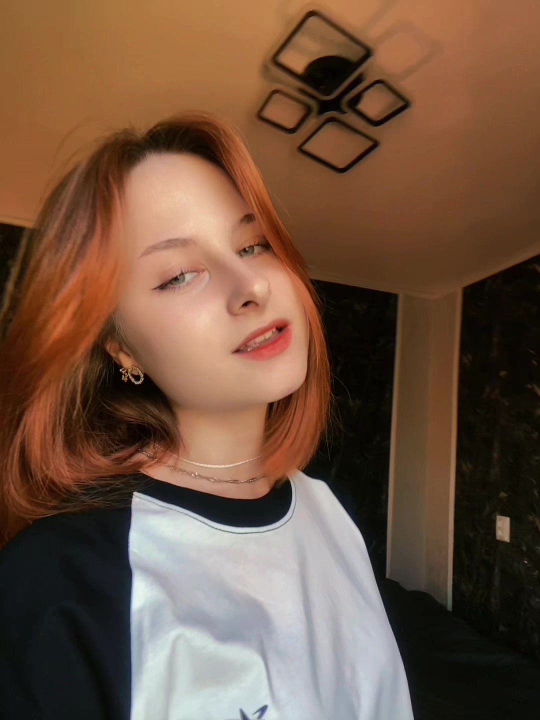 @анита