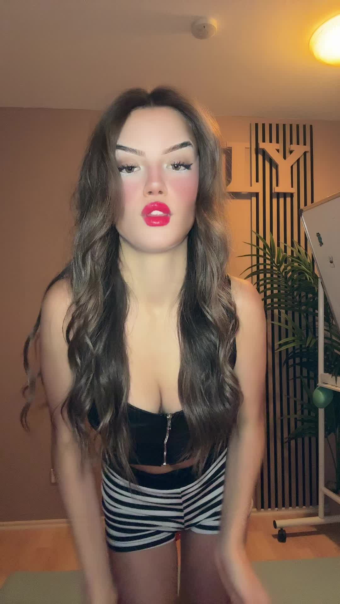 @Emily Sophie ❕🫶🏻❕