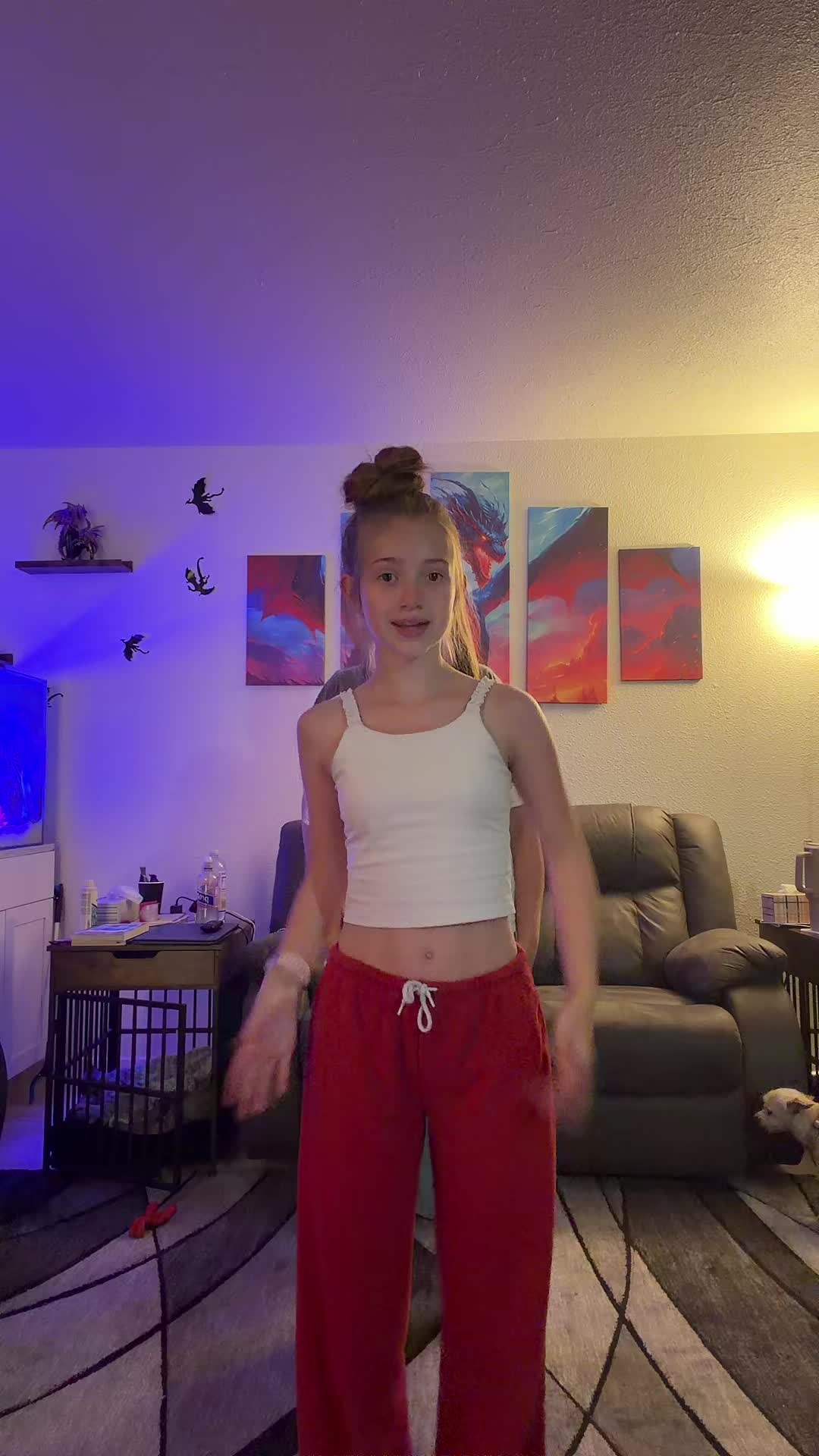 @🩰aelynn