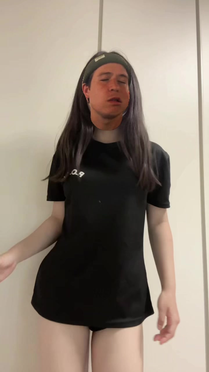 @니여친지나간다