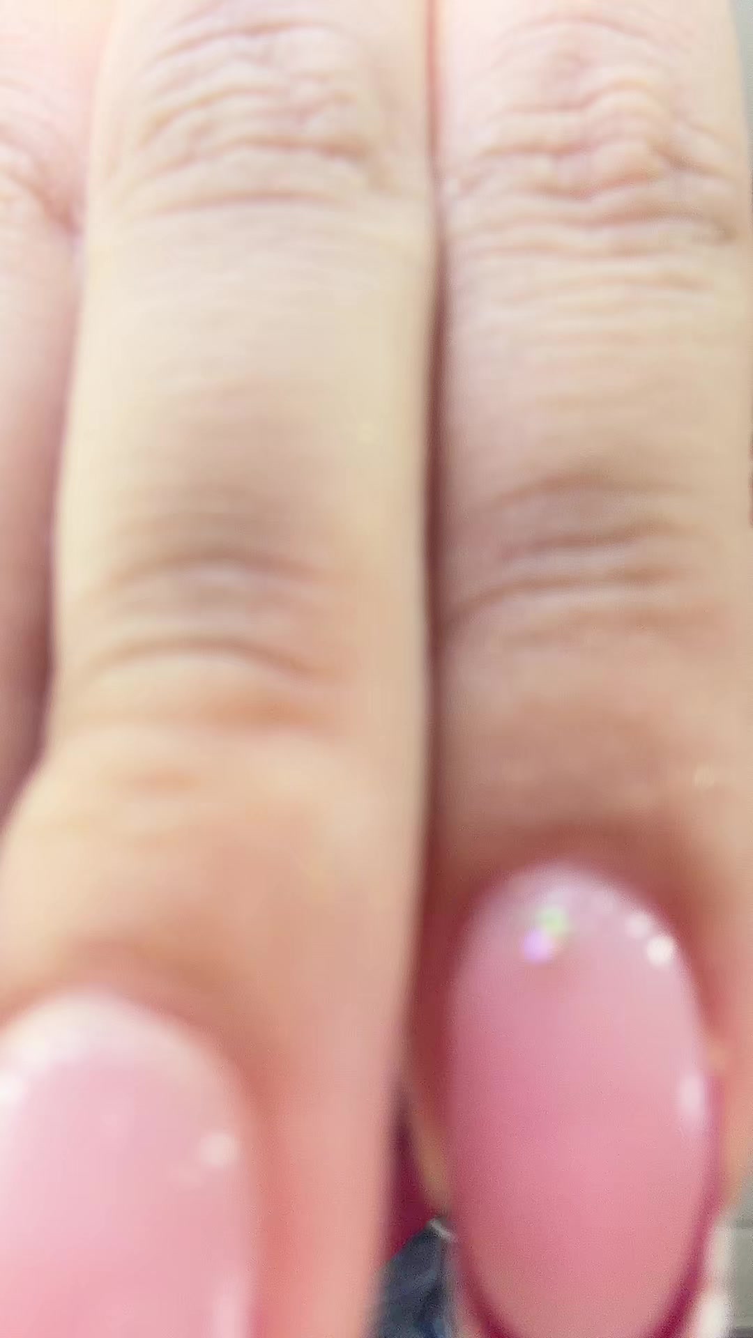 @𝓜𝓸𝓷𝓲🦋