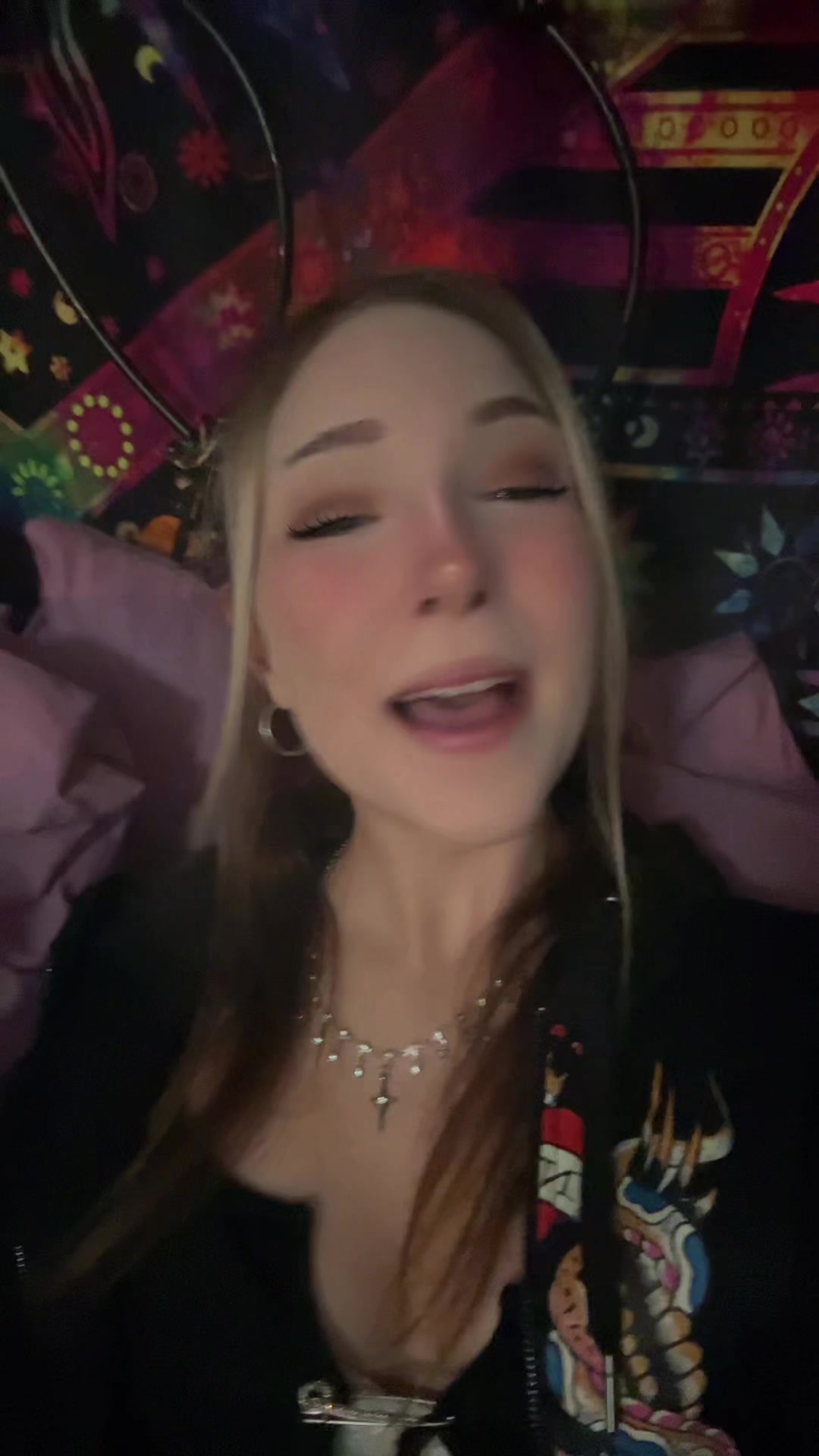 @Emmalína