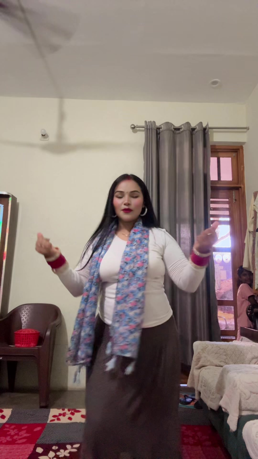@strong girl 🫰 love you Mom 🤱