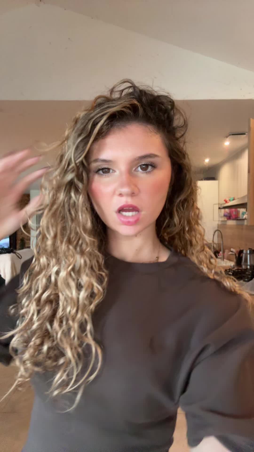 @ALYSON