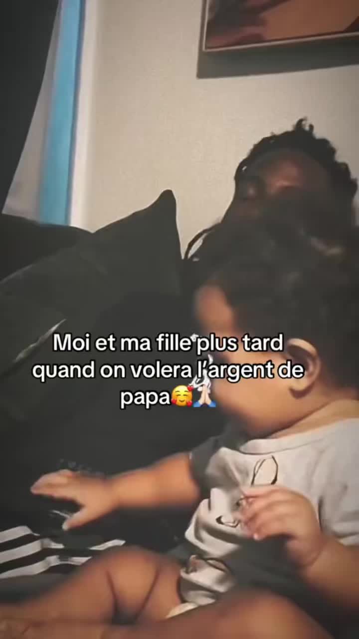 @Djenaba Kim 🇨🇩🇨🇬