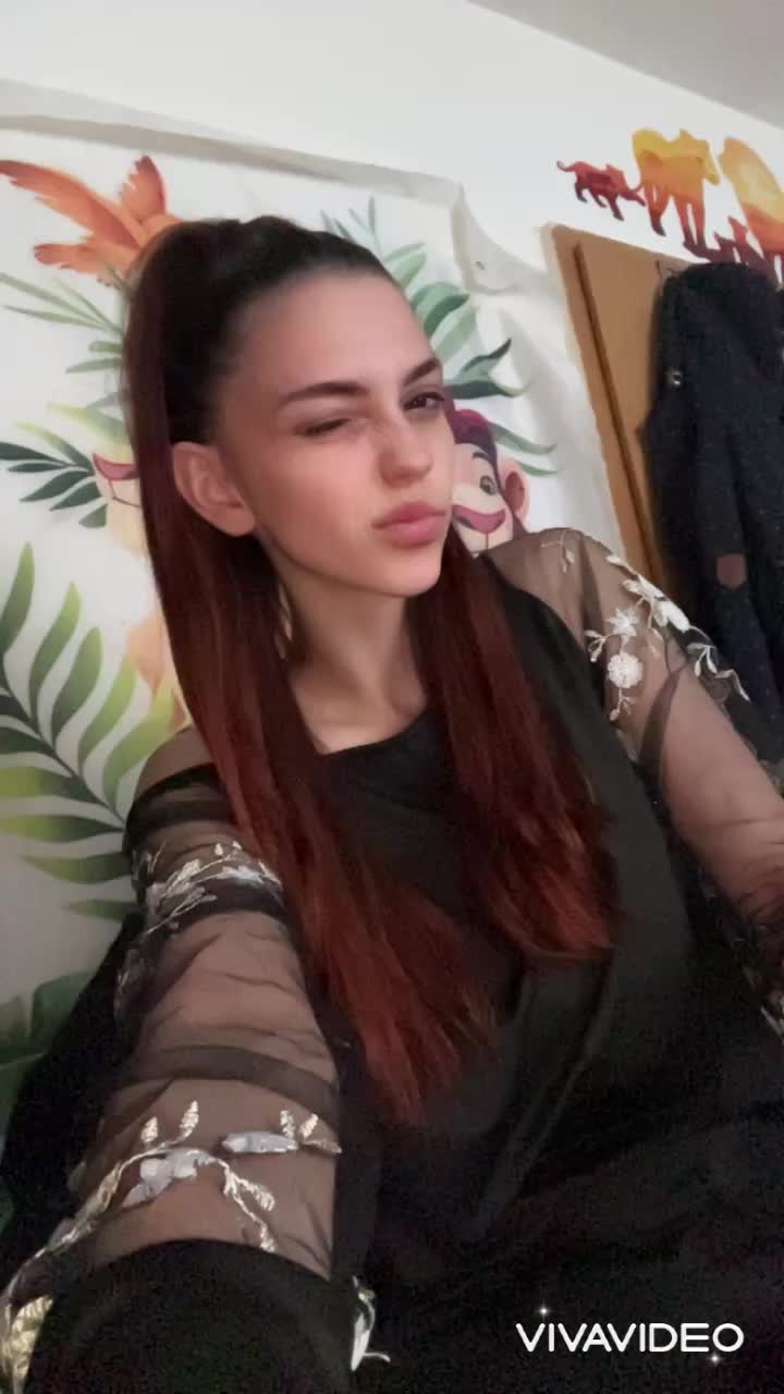 @💚🦁Nexus_Frau💚🦁404