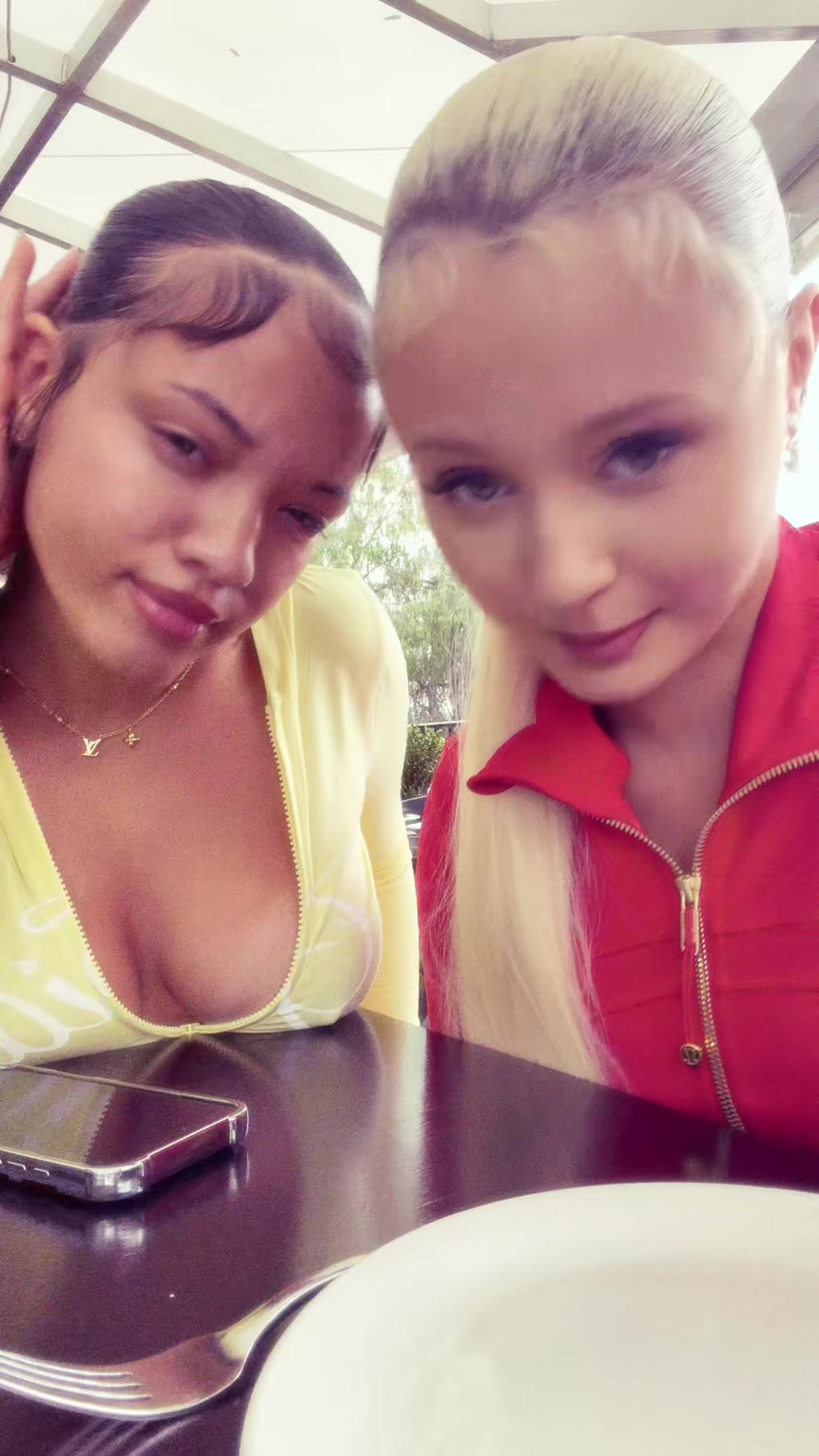 @Mouthfullofme