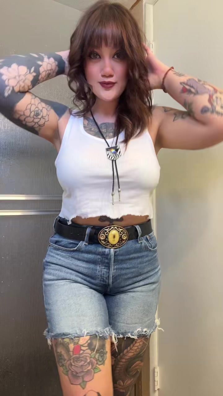 @fatbottomghoul
