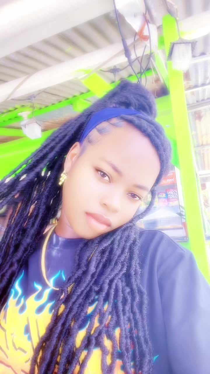 @Royalty 🫀🦋
