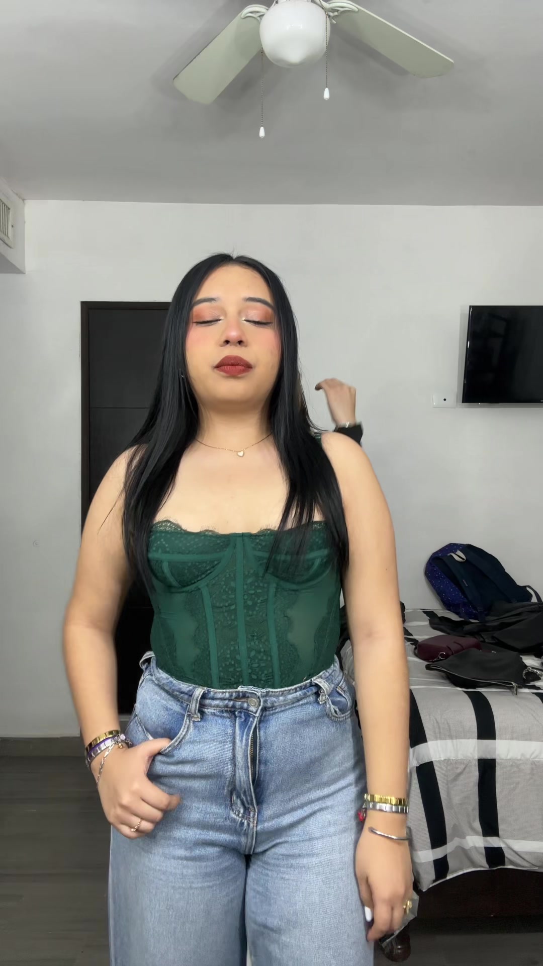 @Nelly Aguilar157