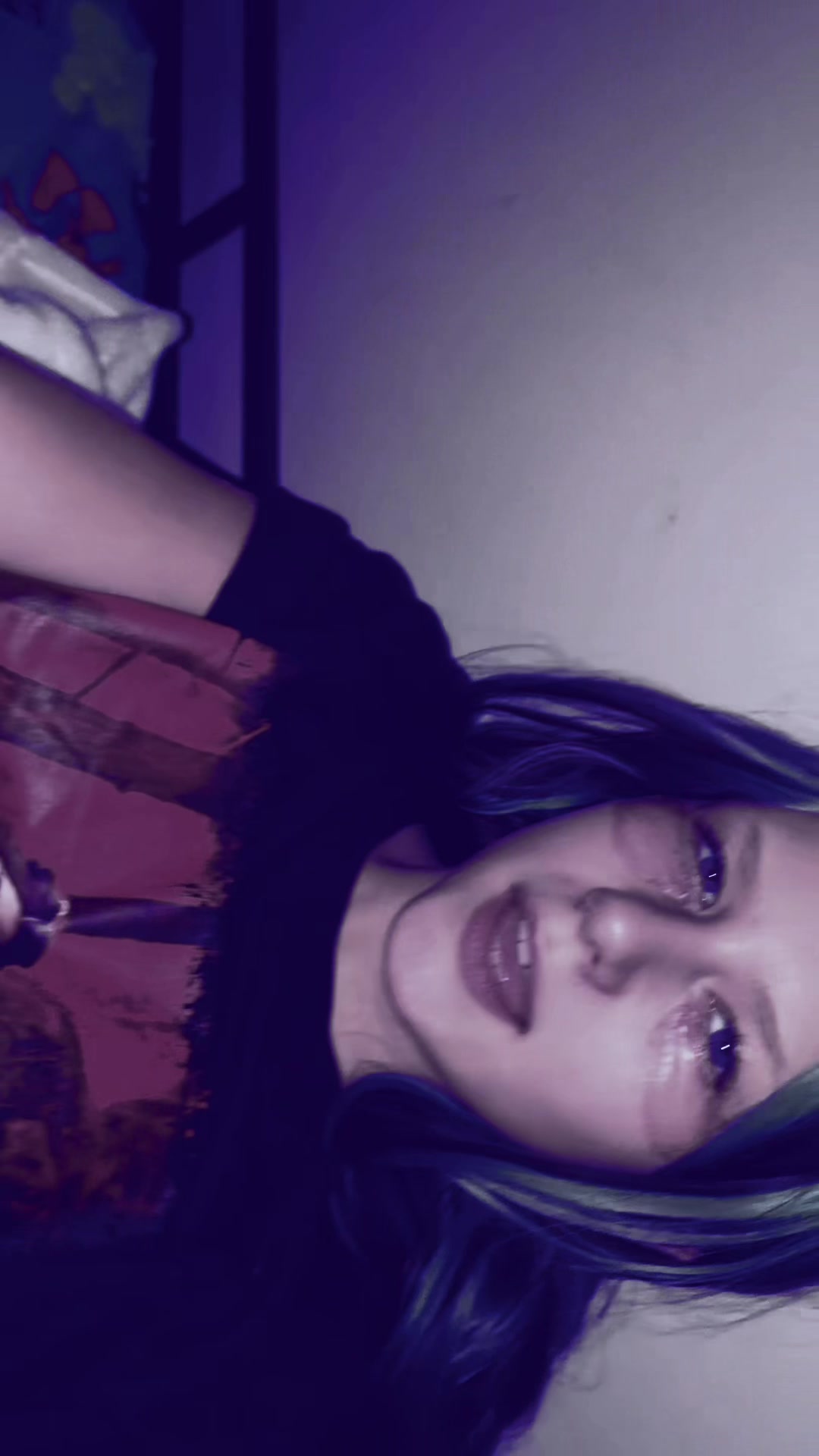 @applehead🍎👩&zwj;🦲👽 MJ IS BEST