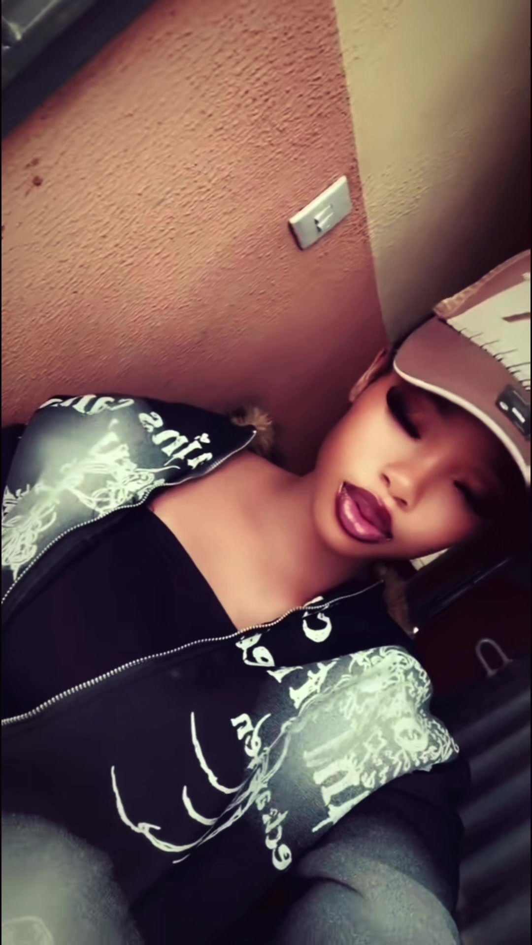 @ayowamide🧜♀️🌊🐍