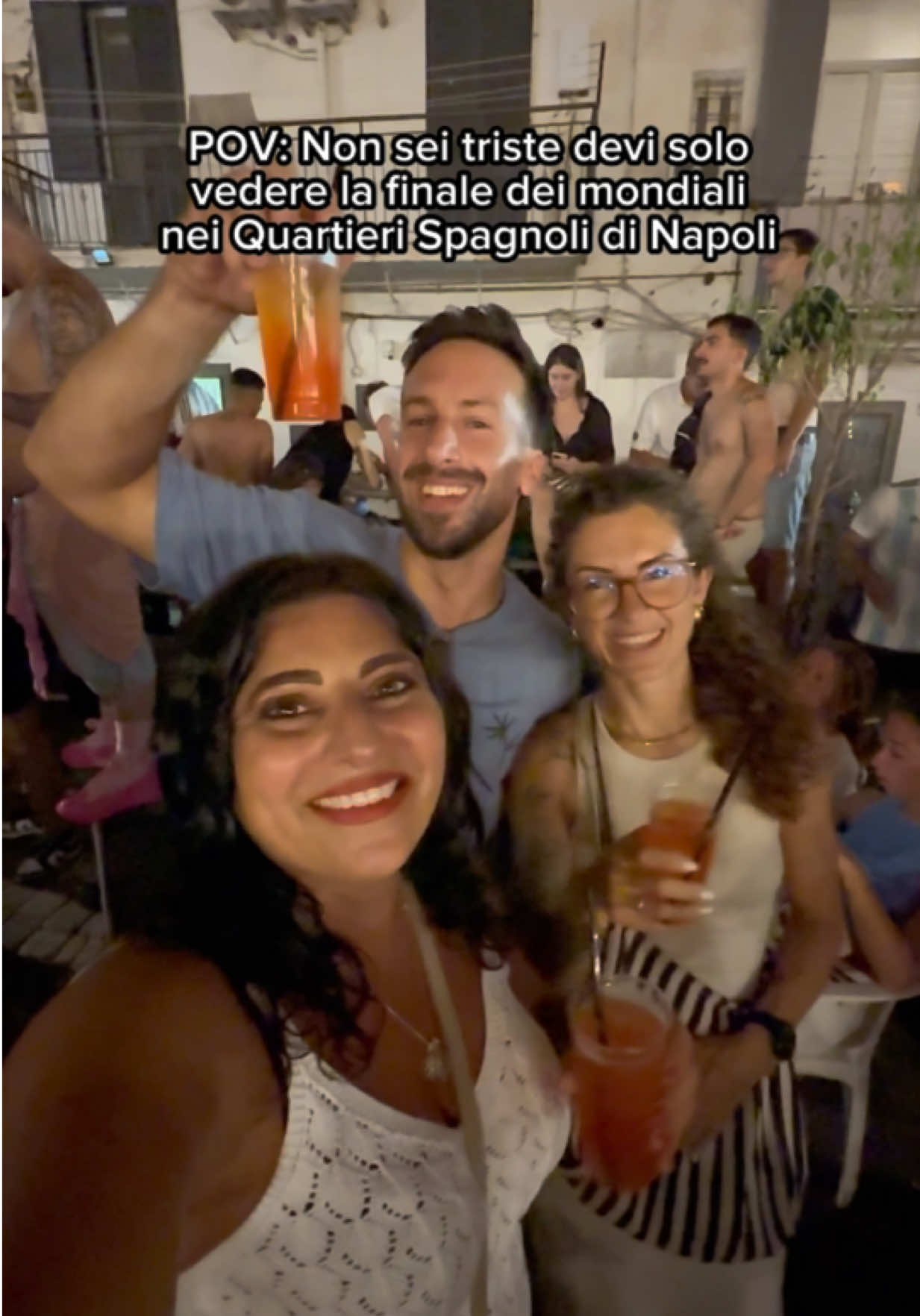 @Anna Pernice - travel blogger