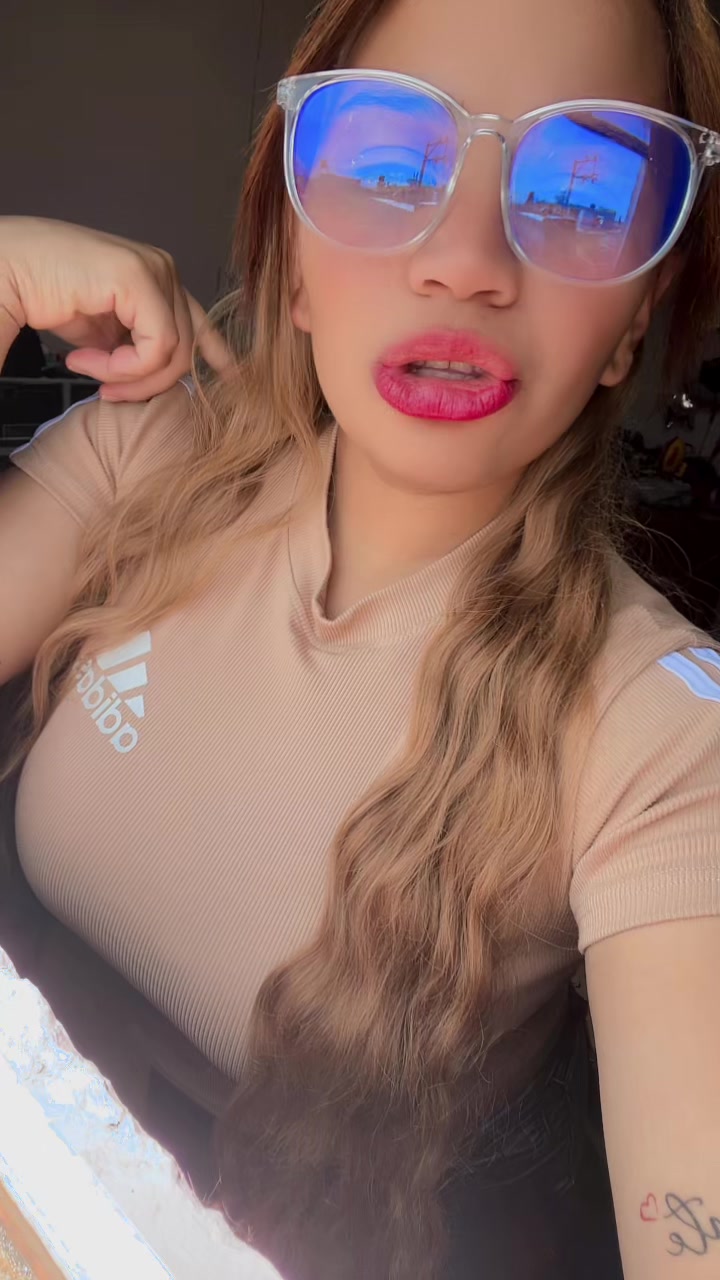 @karliitha🦂