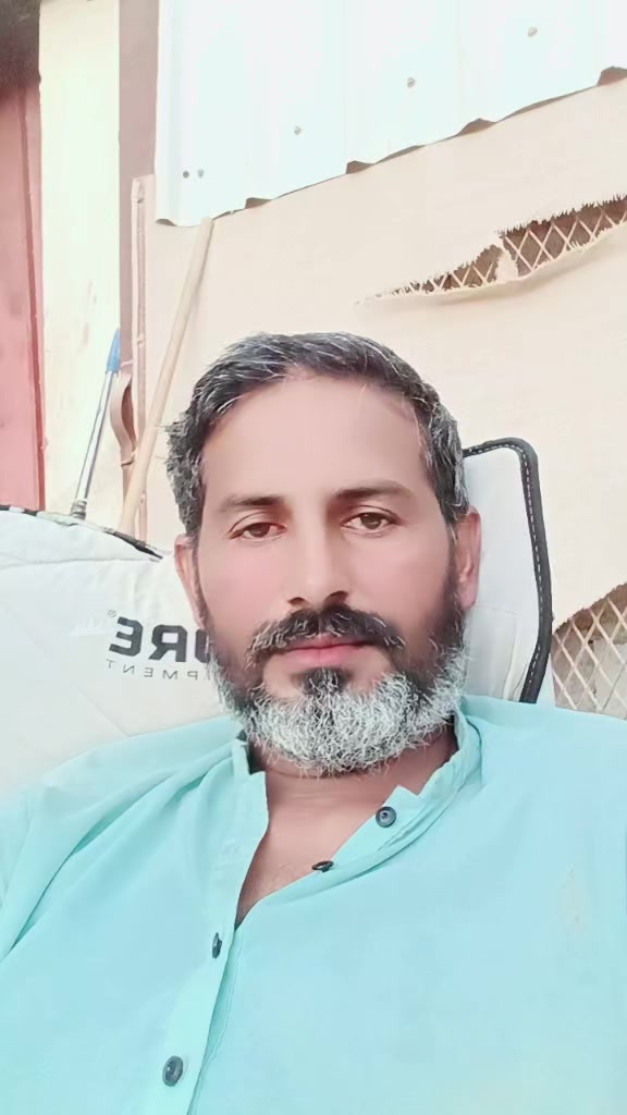 @غلام اكبر