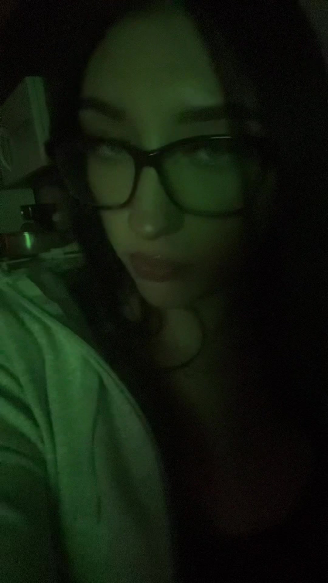 @️