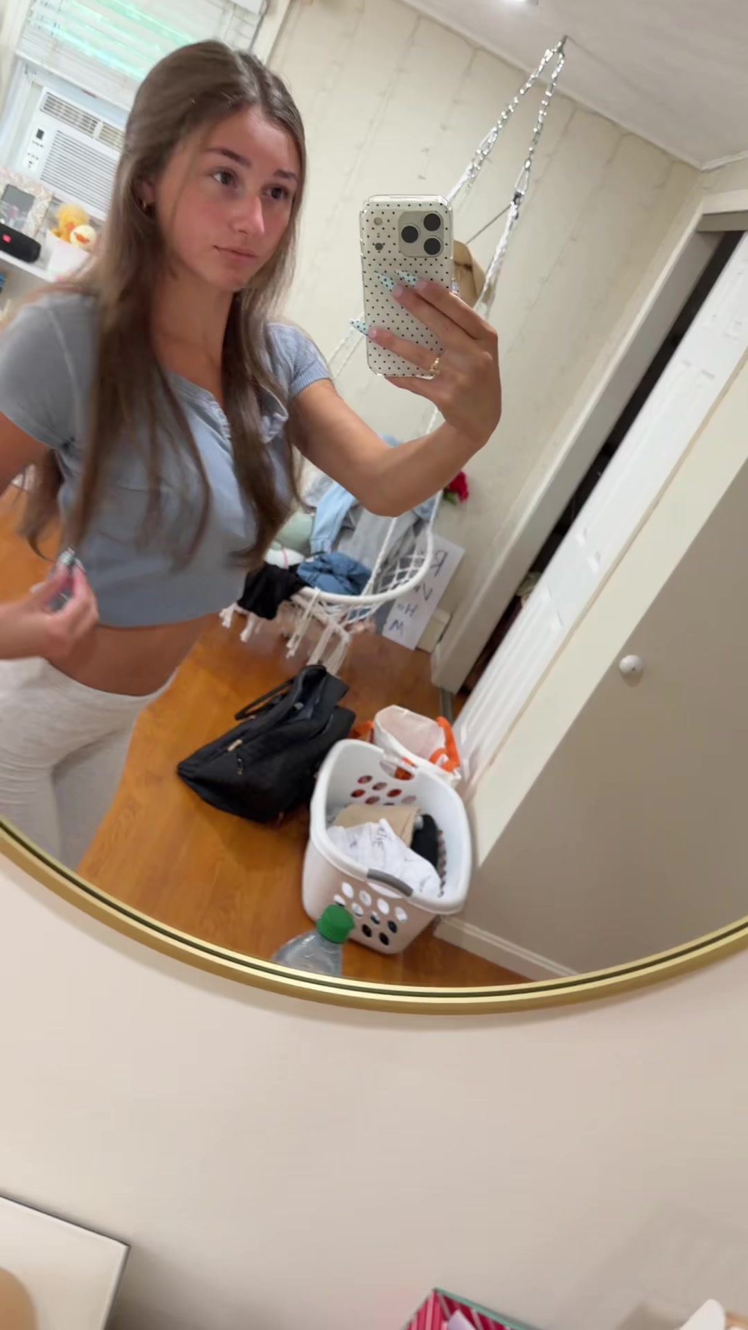 @ava ✰