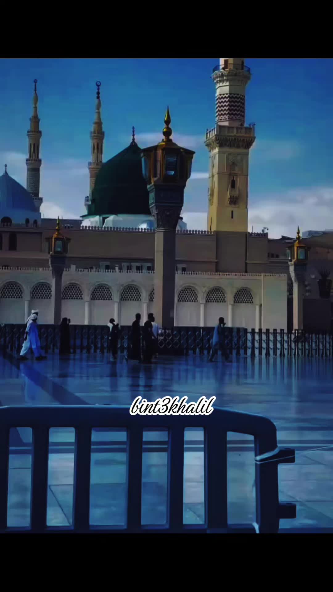 @Umaira