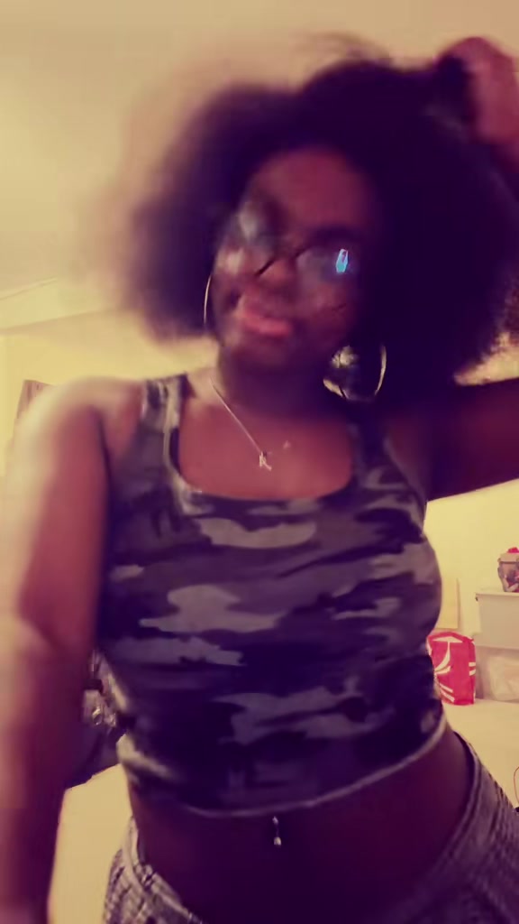 @￶