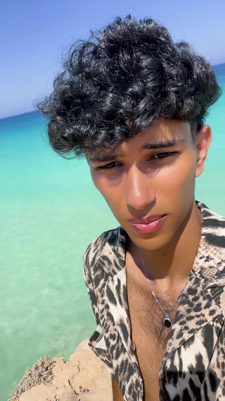 @Omarzz💜⚡️