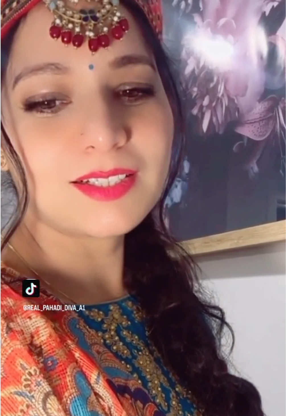 @pahadi_diva