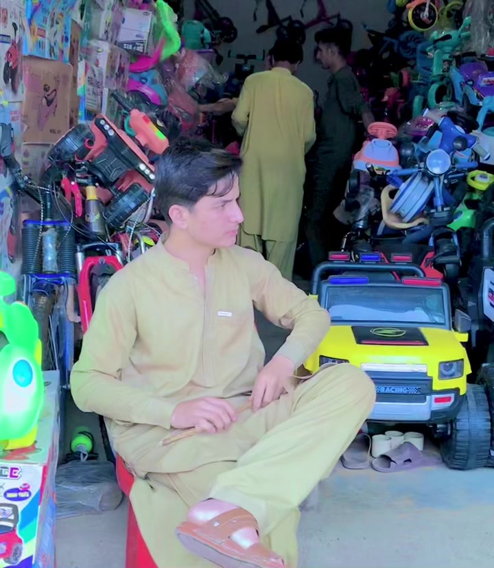 @💸𝗛𝗨𝗦𝗦𝗔𝗜𝗡🫀