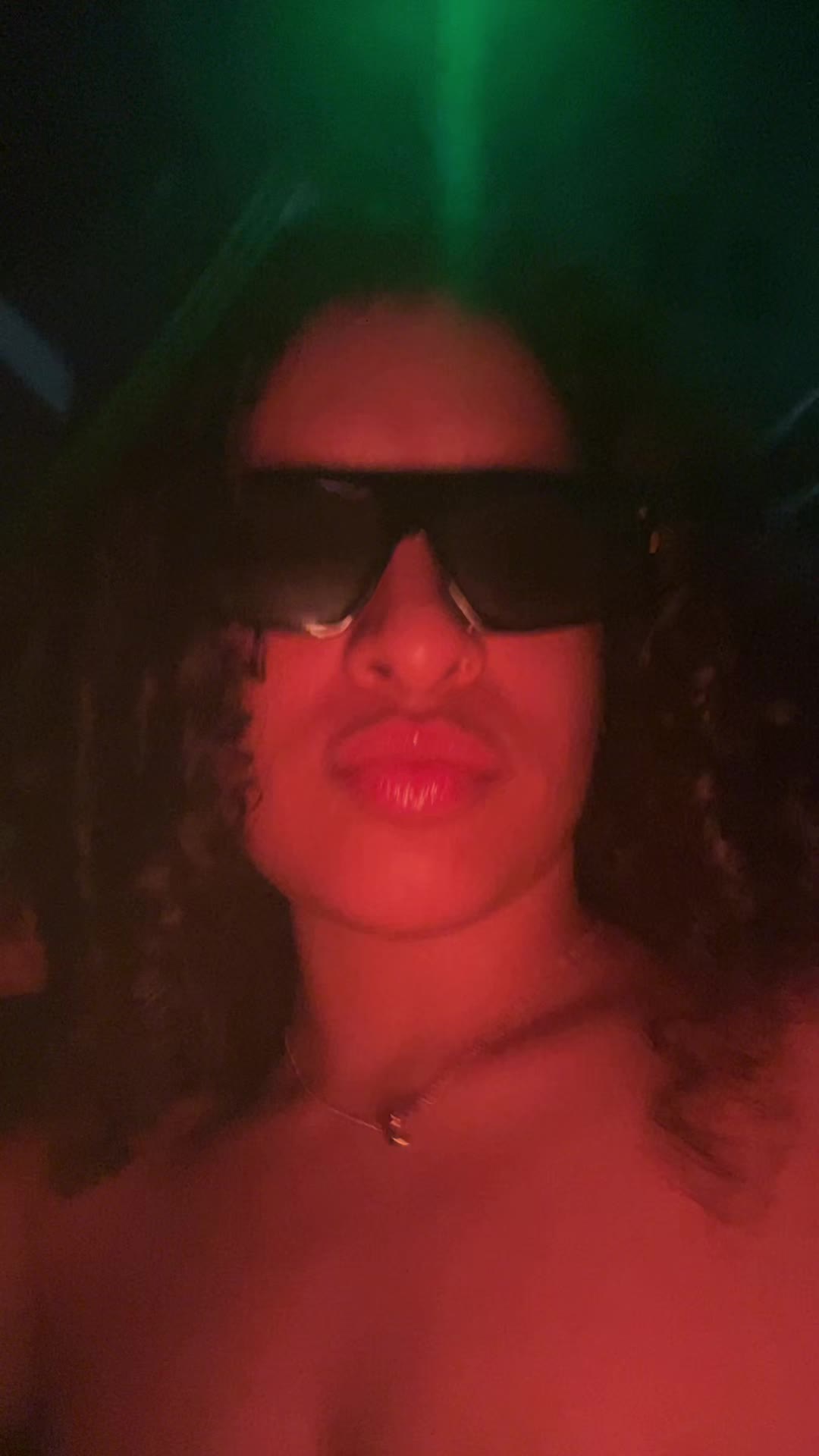 @illl.een