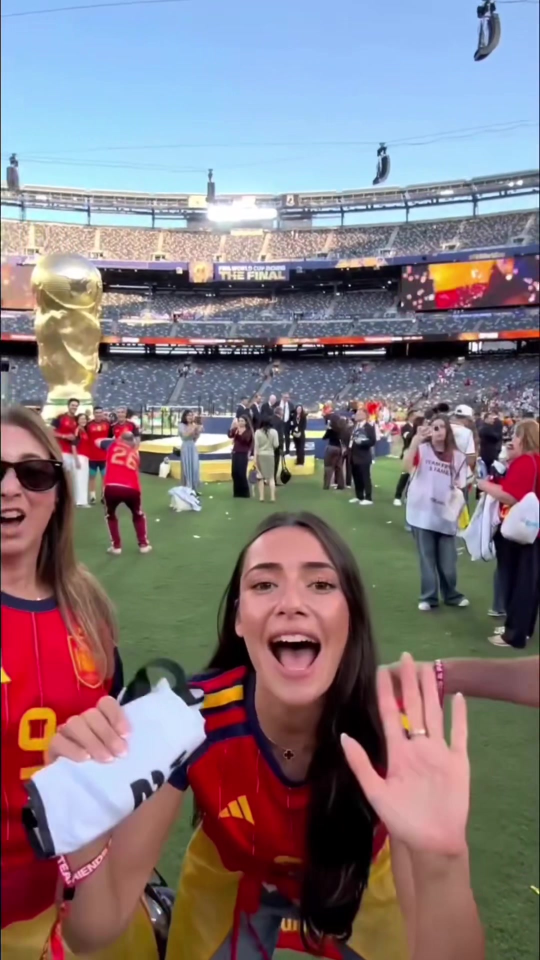 @Ana Pelayo