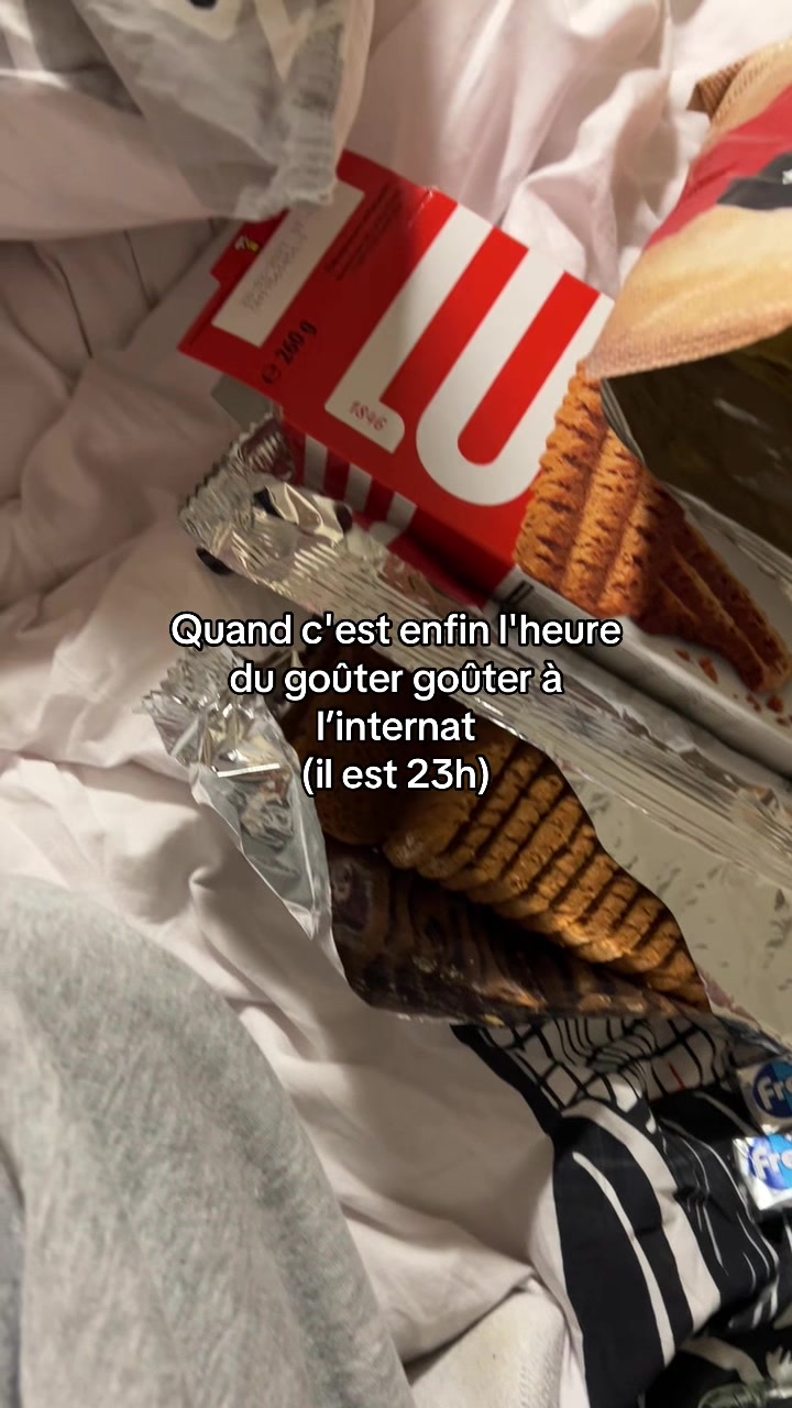 @๐ฉ๐ผโค๏ธ๐๐ฉ๐ฝ