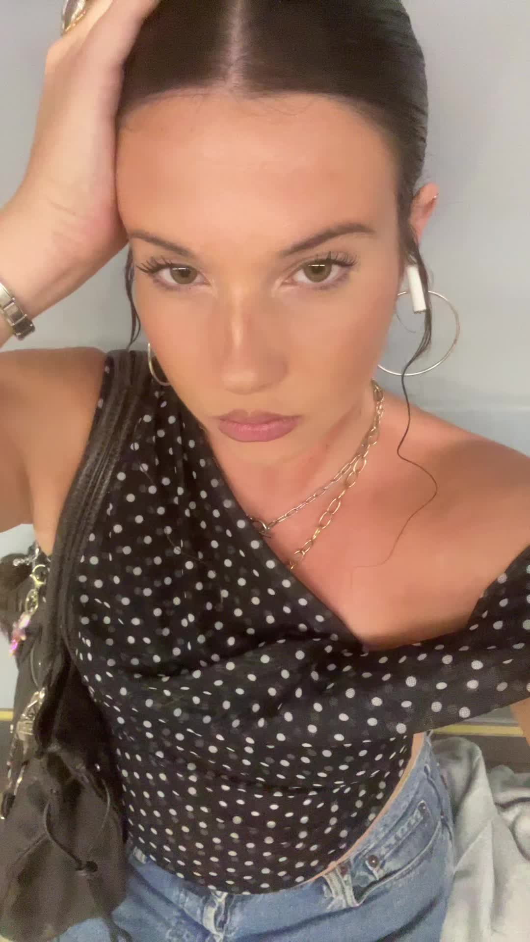 @vic