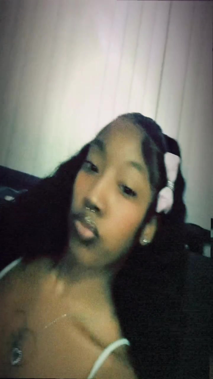 @missleolove🩷