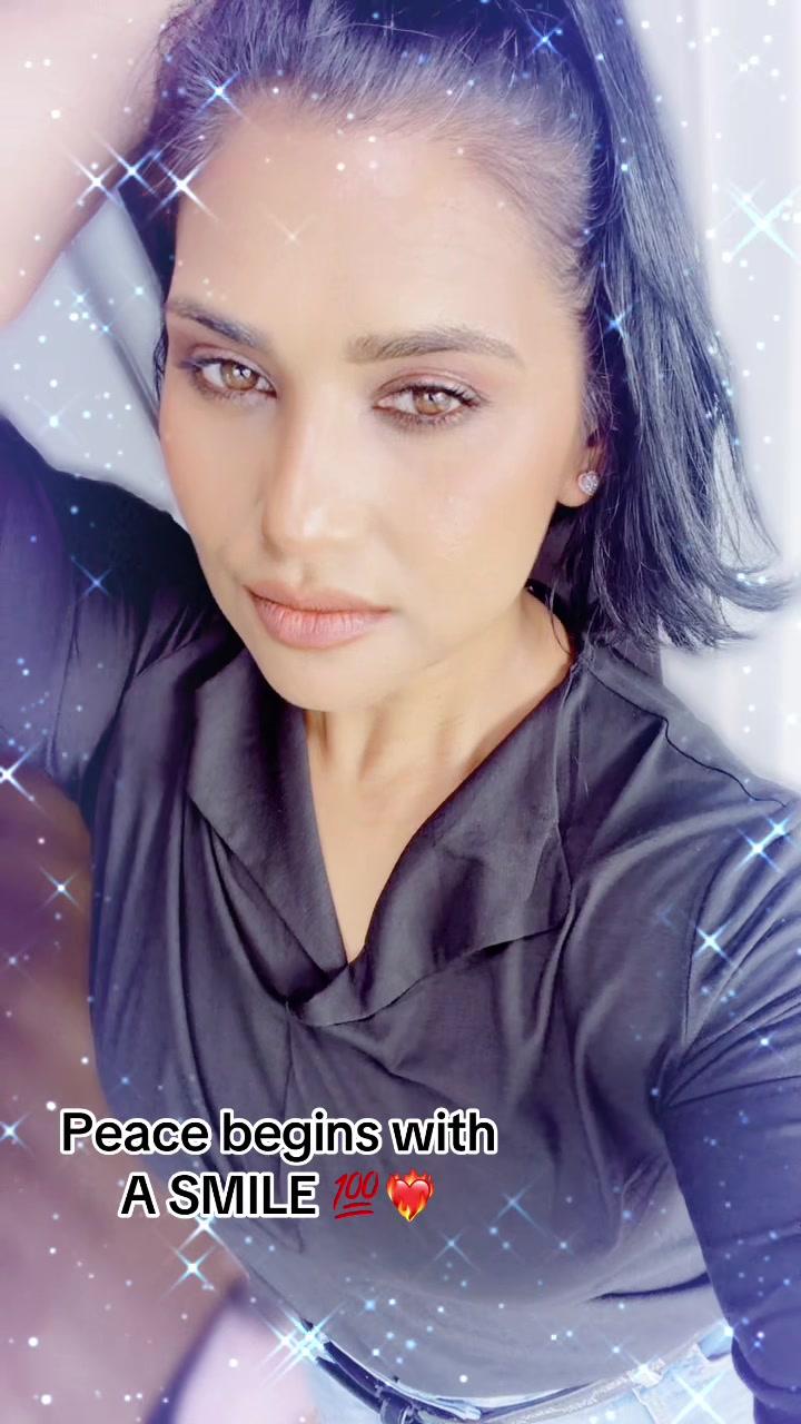 @🦋Sadna🦋