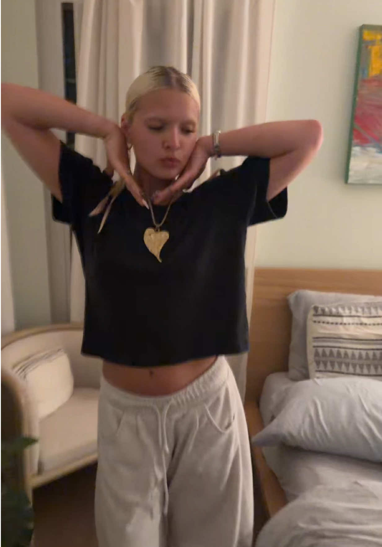 @🫂