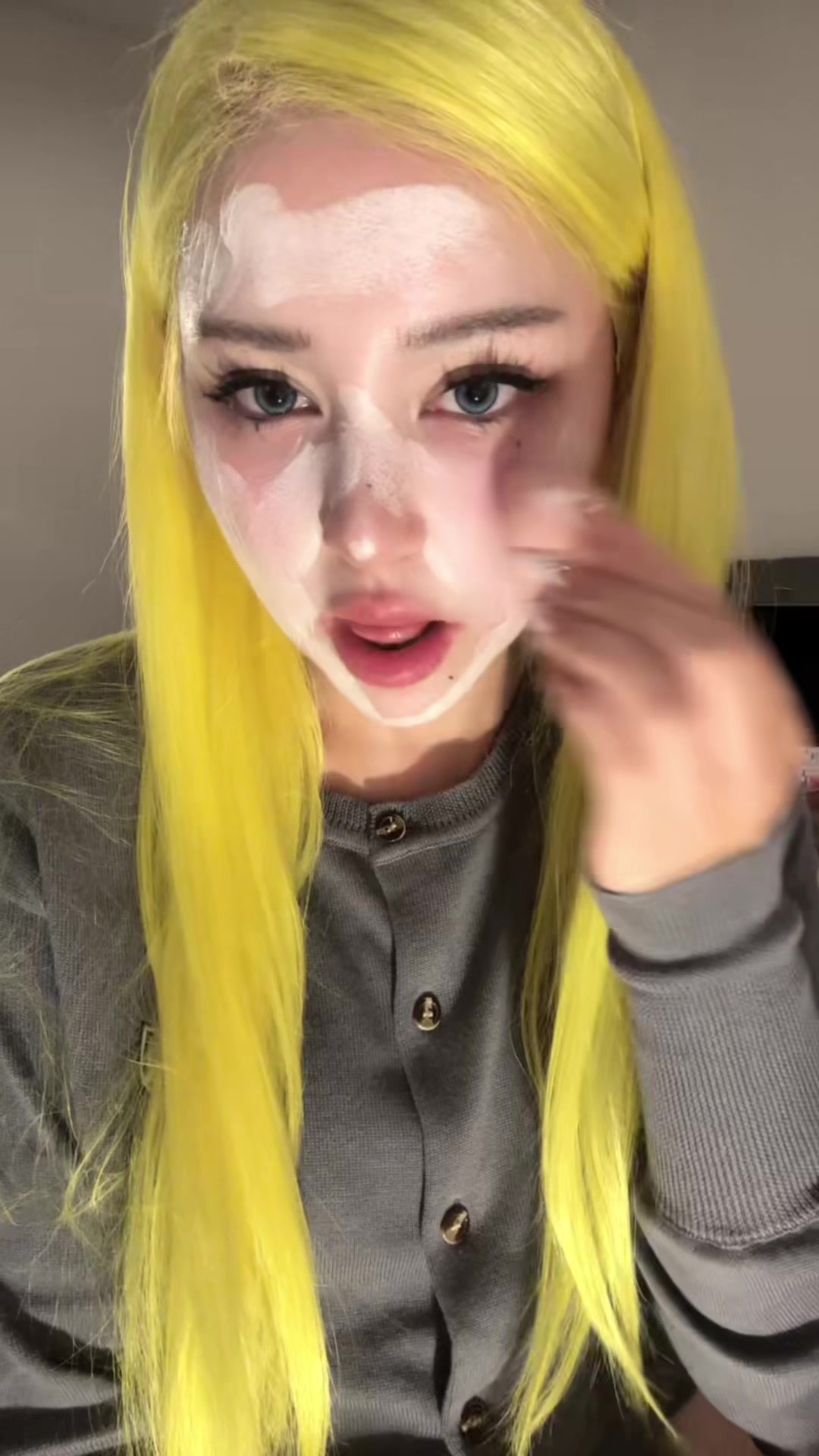 @Anoi