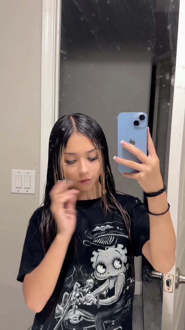 @Laylien👅