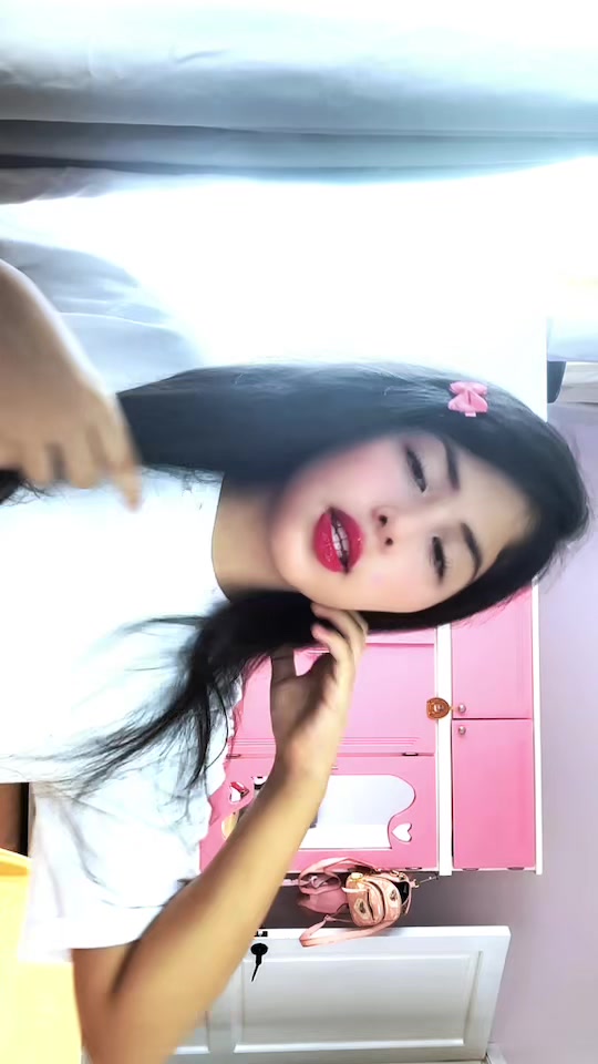 @Vayo🎀🛍💎💖💗