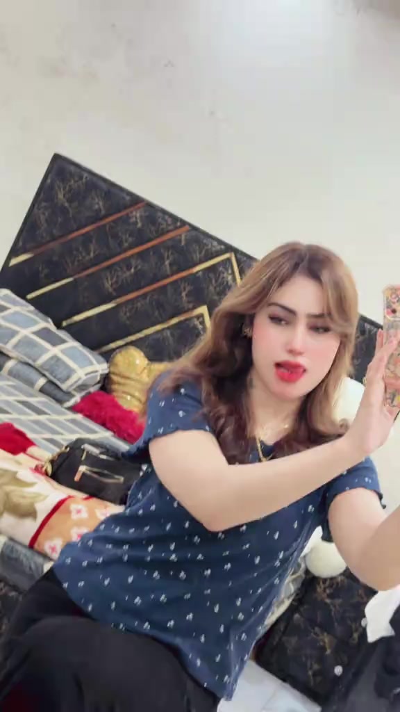 @sana Jan 🥀🫣