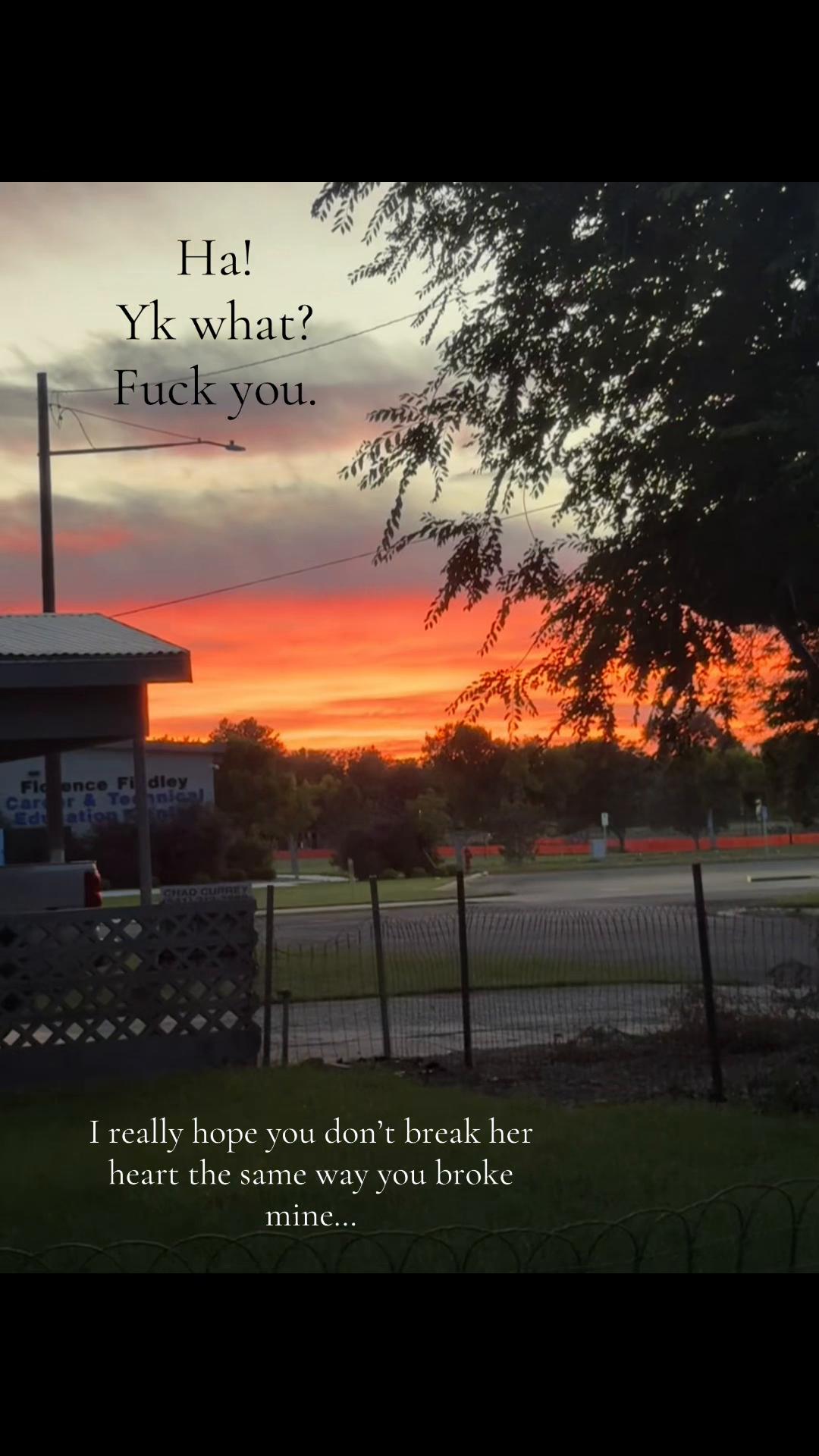 @Semi_relatable_ig