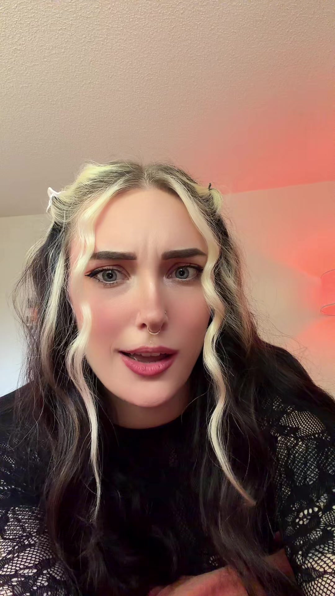@laurelhoneyyy