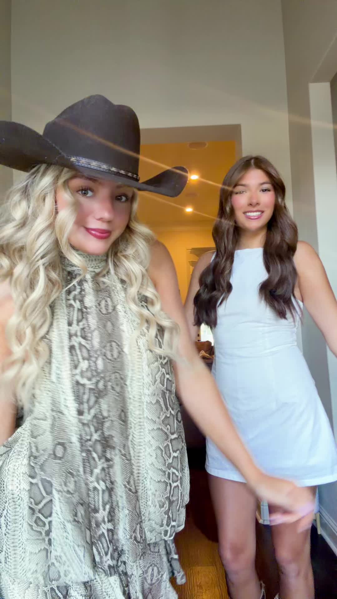 @AVA TOMMASI