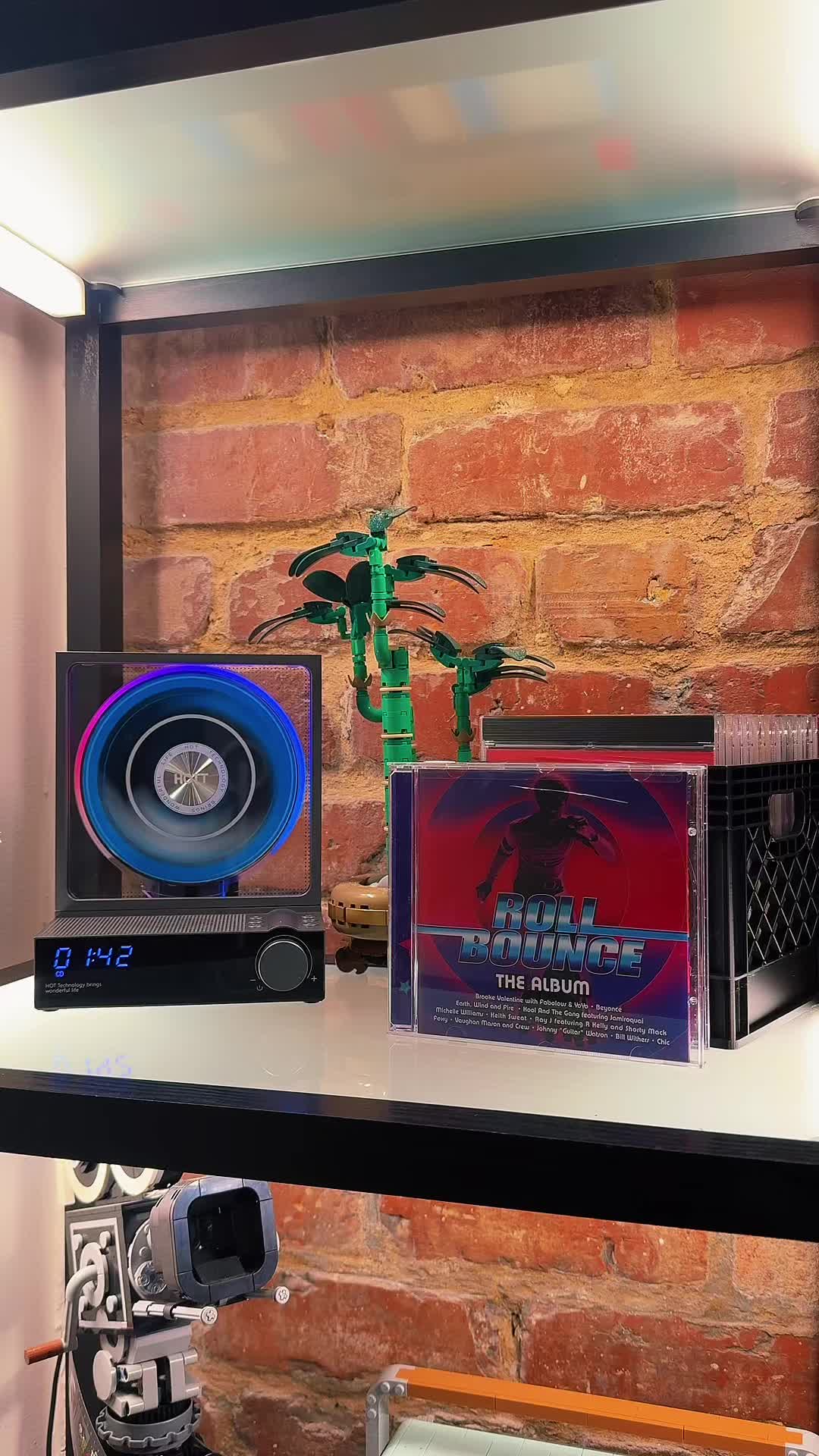 @Tre | Vinyl