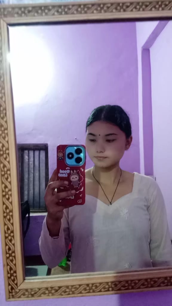 @❣️Saina❣️