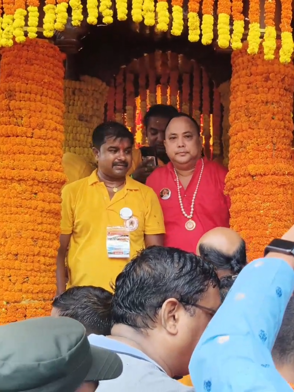 @Rajesh Man-the mayor of brj